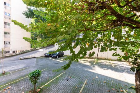 Apartamento para alugar com 55m², 2 quartos e 1 vagaVista