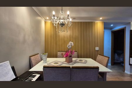 Apartamento à venda com 2 quartos, 51m² em Utinga, Santo André