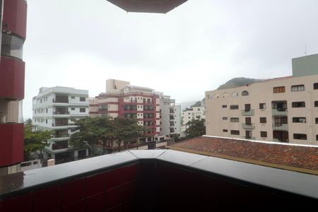 Apartamento para alugar com 85m², 2 quartos e 2 vagasVista