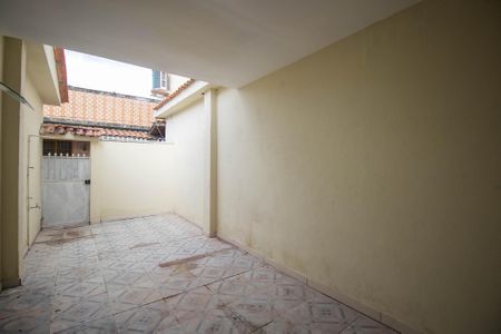 Casa para alugar com 53m², 2 quartos e sem vagaÁrea de Serviço