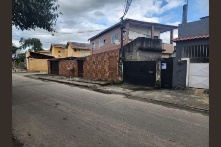 Casa para alugar com 53m², 2 quartos e sem vagaFachada