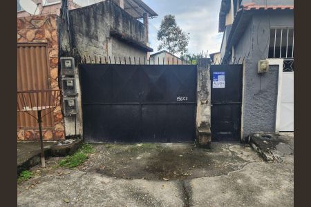 Casa para alugar com 53m², 2 quartos e sem vagaFachada