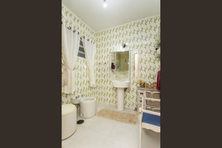 Apartamento para alugar com 181m², 3 quartos e sem vaga