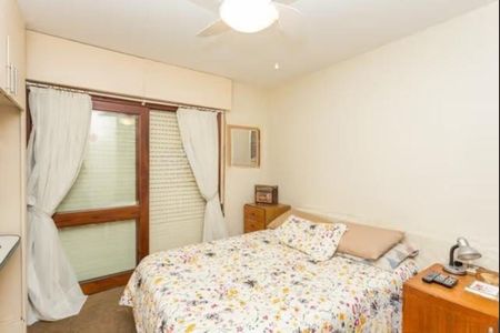 Apartamento para alugar com 181m², 3 quartos e sem vaga