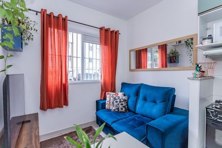 Apartamento para alugar com 34m², 2 quartos e sem vaga Apartamento para alugar com 34m², 2 quartos e sem vagaSala, cozinha e área de serviço