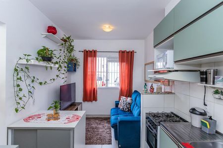 Sala, cozinha e área de serviço de apartamento para alugar com 2 quartos, 34m² em Jardim Iris, São Paulo