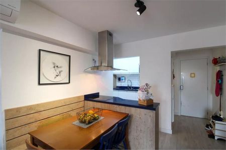 Apartamento à venda com 75m², 3 quartos e 2 vagas