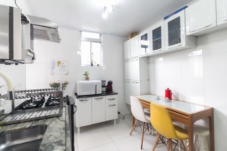 Apartamento à venda com 56m², 3 quartos e 1 vaga Apartamento à venda com 56m², 3 quartos e 1 vagaCozinha