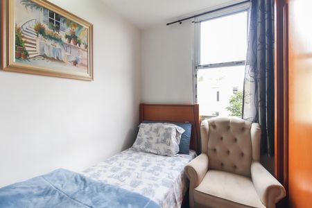 Quarto 3 de apartamento à venda com 3 quartos, 56m² em Conjunto Residencial José Bonifácio, São Paulo