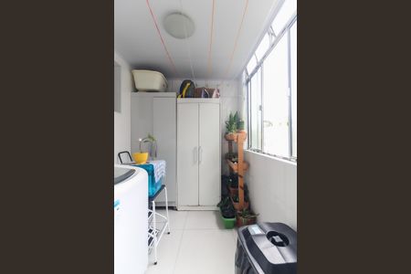 Apartamento à venda com 56m², 3 quartos e 1 vaga Apartamento à venda com 56m², 3 quartos e 1 vagaÁrea de Serviço