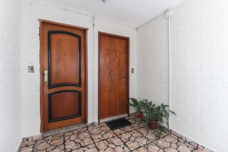 Apartamento à venda com 56m², 3 quartos e 1 vaga Apartamento à venda com 56m², 3 quartos e 1 vagaÁrea Comum