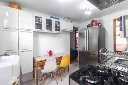 Apartamento à venda com 56m², 3 quartos e 1 vaga Apartamento à venda com 56m², 3 quartos e 1 vagaCozinha
