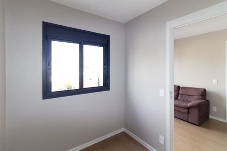 Quarto 2 de apartamento para alugar com 2 quartos, 38m² em Parque da Vila Prudente, São Paulo