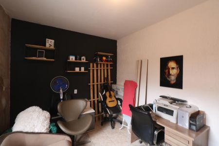 Casa à venda com 550m², 2 quartos e 4 vagasQuarto 2