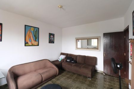 Sala de casa à venda com 2 quartos, 550m² em Centro, Diadema