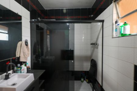 Casa à venda com 550m², 2 quartos e 4 vagasBanheiro