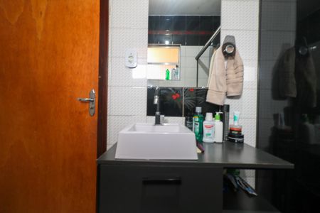 Casa à venda com 550m², 2 quartos e 4 vagasBanheiro