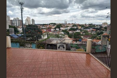 Casa à venda com 2 quartos, 142m² em Alto de Pinheiros, São Paulo