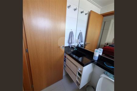 Apartamento à venda com 3 quartos, 96m² em Vila Scarpelli, Santo André