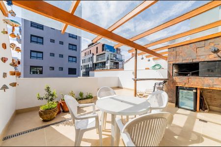 Apartamento para alugar com 129m², 2 quartos e 1 vaga