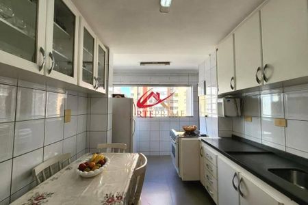 Apartamento à venda com 3 quartos, 98m² em Indianópolis, São Paulo