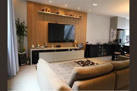 Casa à venda com 3 quartos, 340m² em Socorro, São Paulo