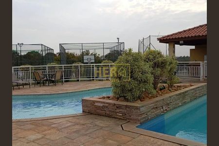 Casa à venda com 2 quartos, 74m² em Medeiros, Jundiaí