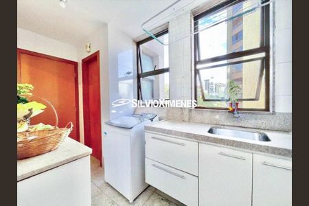 Apartamento à venda com 3 quartos, 140m² em Carmo, Belo Horizonte