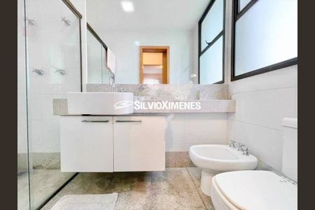 Apartamento à venda com 3 quartos, 140m² em Carmo, Belo Horizonte