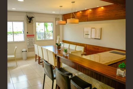 Apartamento à venda com 57m², 3 quartos e 1 vaga