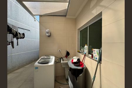 Casa para alugar com 130m², 3 quartos e 1 vaga