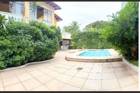 Casa à venda com 687m², 8 quartos e 4 vagas