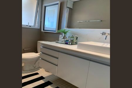 Apartamento à venda com 132m², 2 quartos e 2 vagas