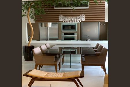 Apartamento à venda com 132m², 2 quartos e 2 vagas
