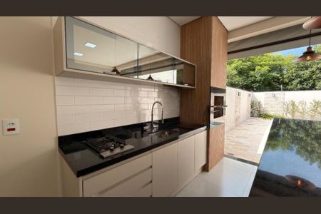 Casa de Condomínio à venda com 3 quartos, 196m² em Vila Capuava, Valinhos