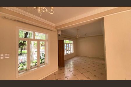 Casa à venda com 3 quartos, 158m² em Invernada, Valinhos