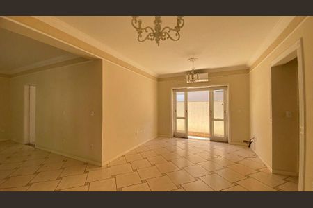 Casa à venda com 3 quartos, 158m² em Invernada, Valinhos