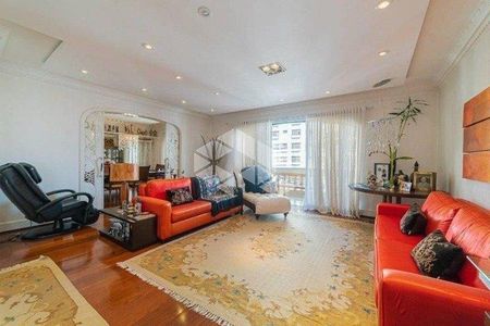 Apartamento à venda com 4 quartos, 244m² em Vila Gomes Cardim, São Paulo