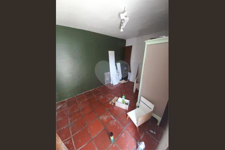 Casa à venda com 180m², 4 quartos e 2 vagas
