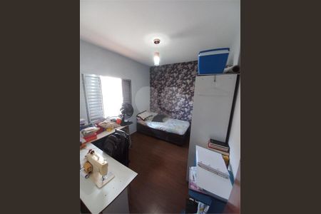 Casa à venda com 180m², 4 quartos e 2 vagas