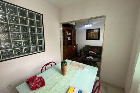 Casa à venda com 394m², 8 quartos e 4 vagas