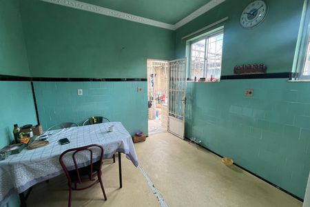 Casa à venda com 394m², 8 quartos e 4 vagas
