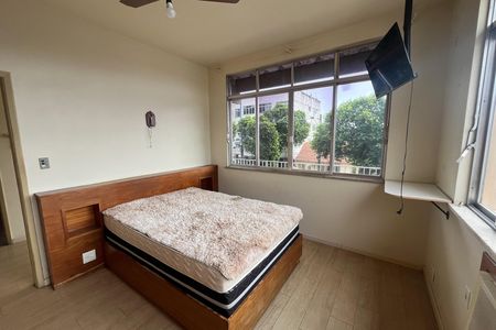 Casa à venda com 394m², 8 quartos e 4 vagas