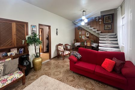 Casa à venda com 394m², 8 quartos e 4 vagas