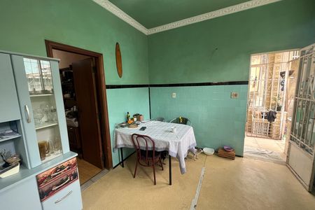Casa à venda com 394m², 8 quartos e 4 vagas