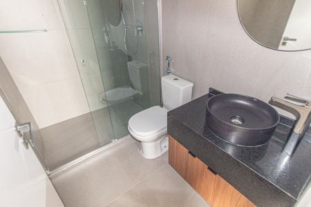 Apartamento para alugar com 109m², 2 quartos e 2 vagas Apartamento para alugar com 109m², 2 quartos e 2 vagasBanheiro