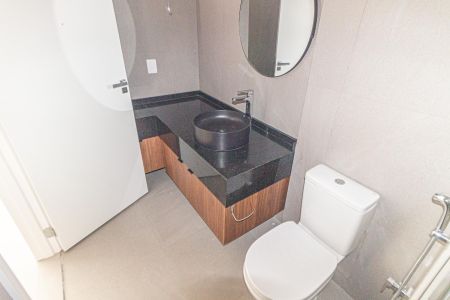 Apartamento para alugar com 109m², 2 quartos e 2 vagas Apartamento para alugar com 109m², 2 quartos e 2 vagasBanheiro da Suíte