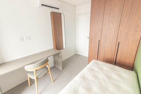 Quarto de apartamento para alugar com 2 quartos, 109m² em Jardim Analia Franco, São Paulo