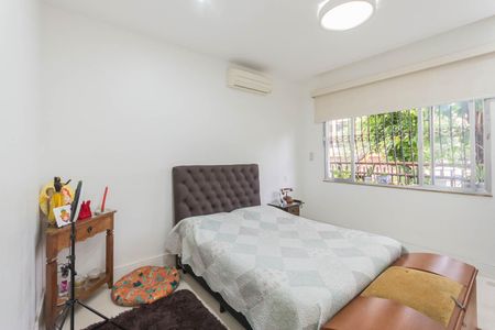 Apartamento à venda com 75m², 2 quartos e sem vagaQuarto 1