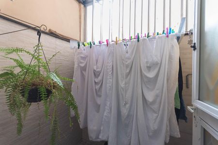 Apartamento à venda com 75m², 2 quartos e sem vagaCozinha e Área de Serviço